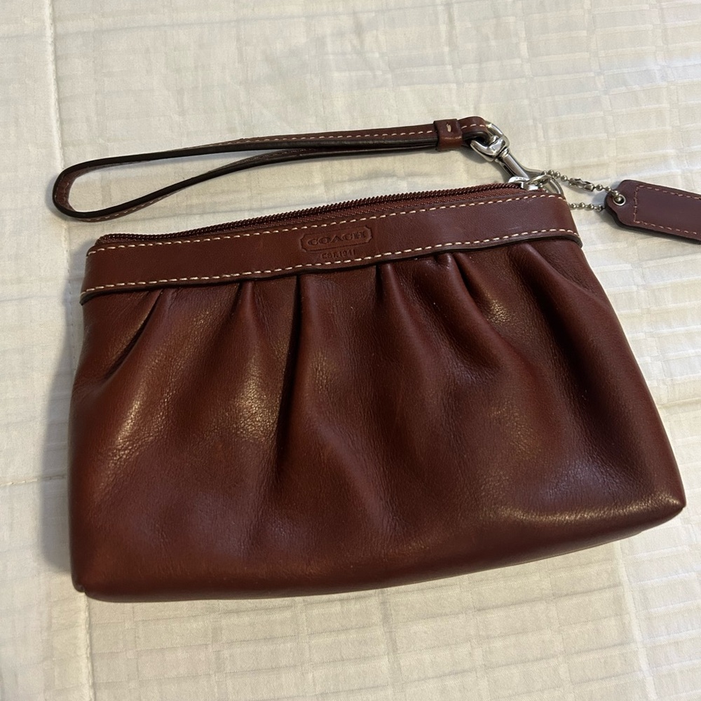 Coach *Vintage* Rich Brown Leather Wristlet w/ dust bag